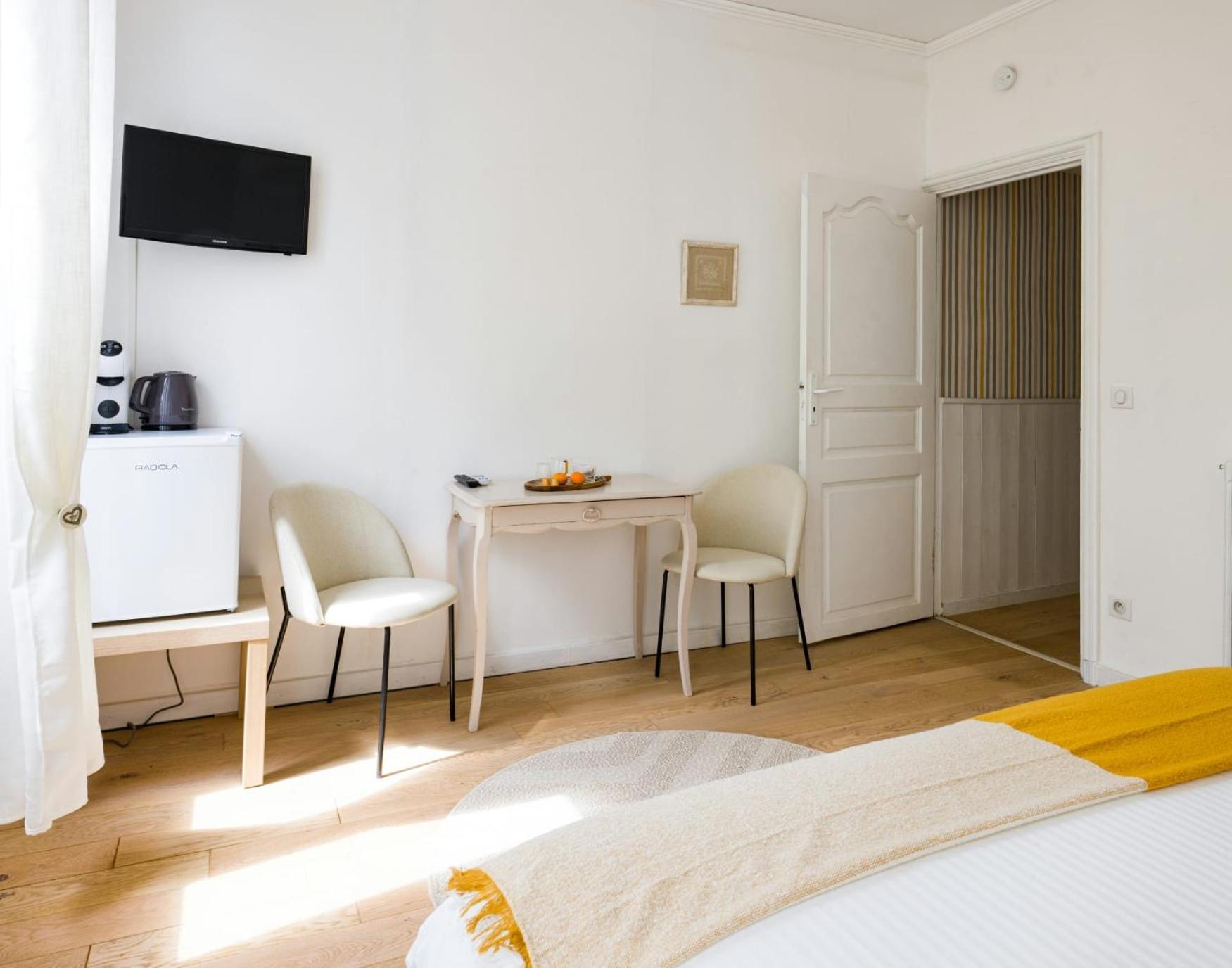 Les Chambres De Reseau Louisanne แซ็งต์-เรมีย์-เดอ-โพรวองซ์ ภายนอก รูปภาพ