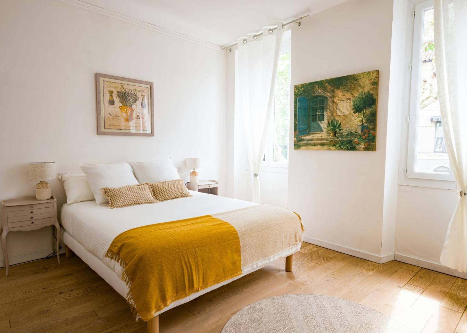 Les Chambres De Reseau Louisanne แซ็งต์-เรมีย์-เดอ-โพรวองซ์ ภายนอก รูปภาพ